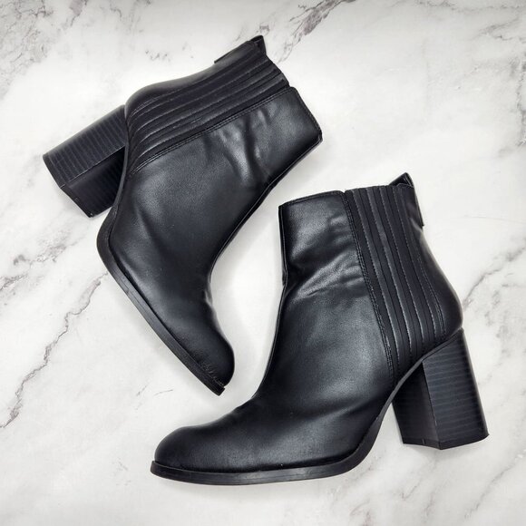 H&M Leather Pointed Toe Black Ankle Boots Booties Women's Size 37 (US 6) - Picture 7 of 11